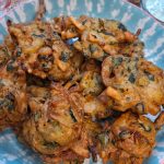 Vegetable Pakoras with chutney