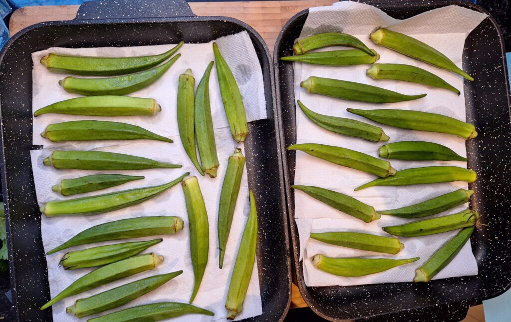 Washed ladyfingers, left to dry