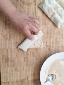 Sealing spring roll pastry