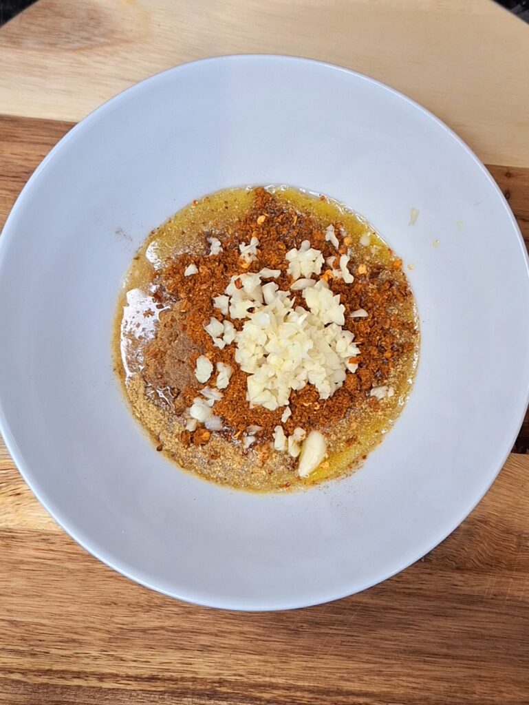 Spice marinade and garlic