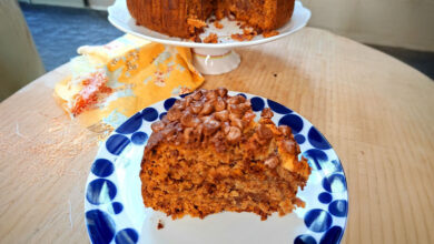 Date cake with walnuts and chocolate chips