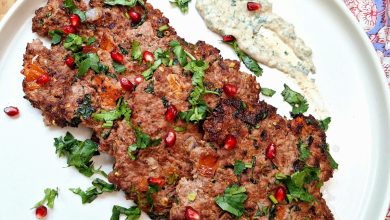 Pomegranate Chutney served with chapli kebabs,