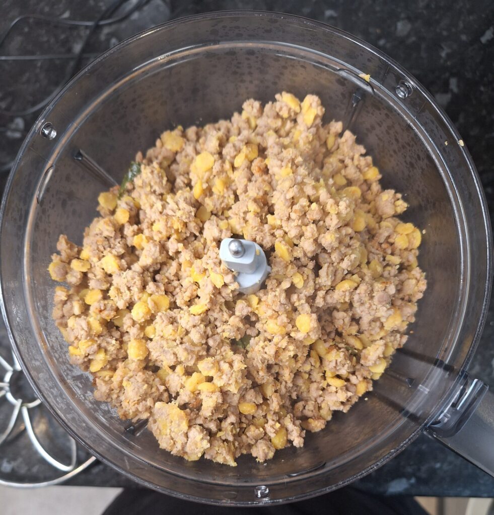 Blend mince and chana daal