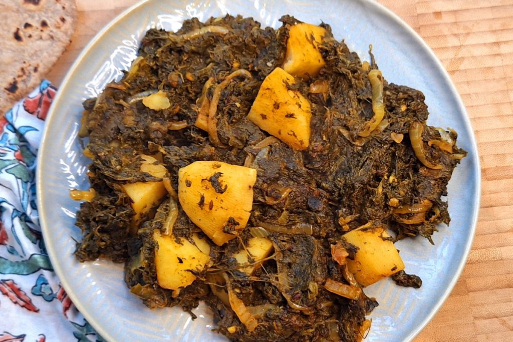 Indian Spinach and Potato Curry