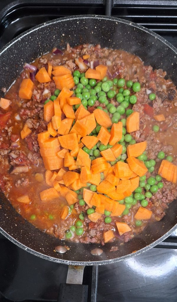Mix vegetables through
