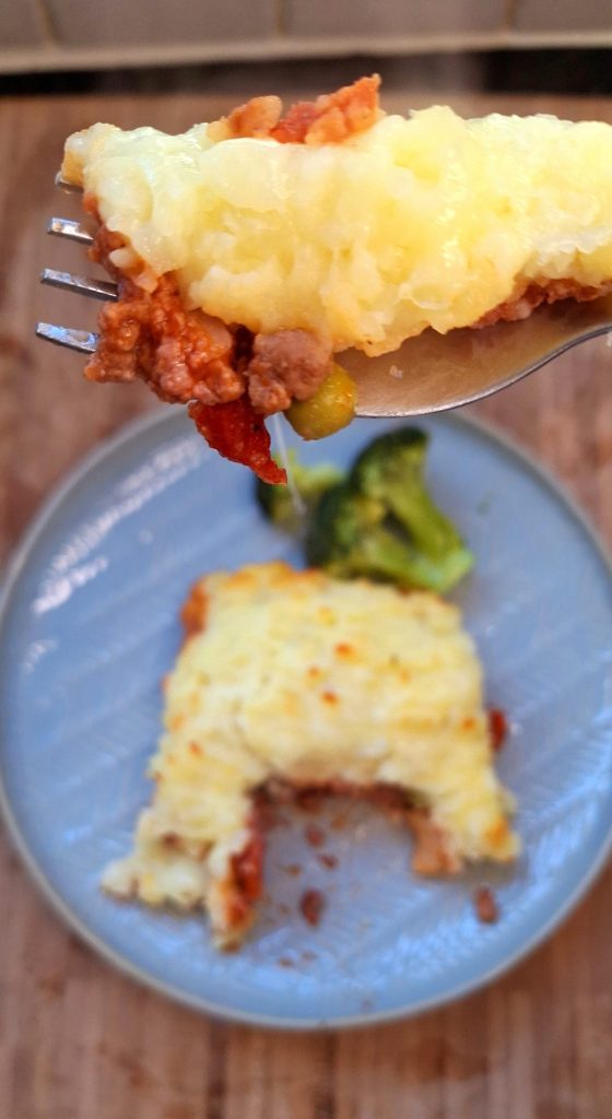 Hearty Meat and Potato Bake
