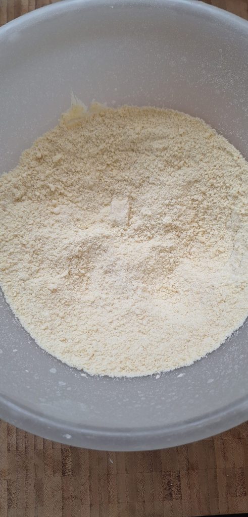 Dry ingredients mixed
